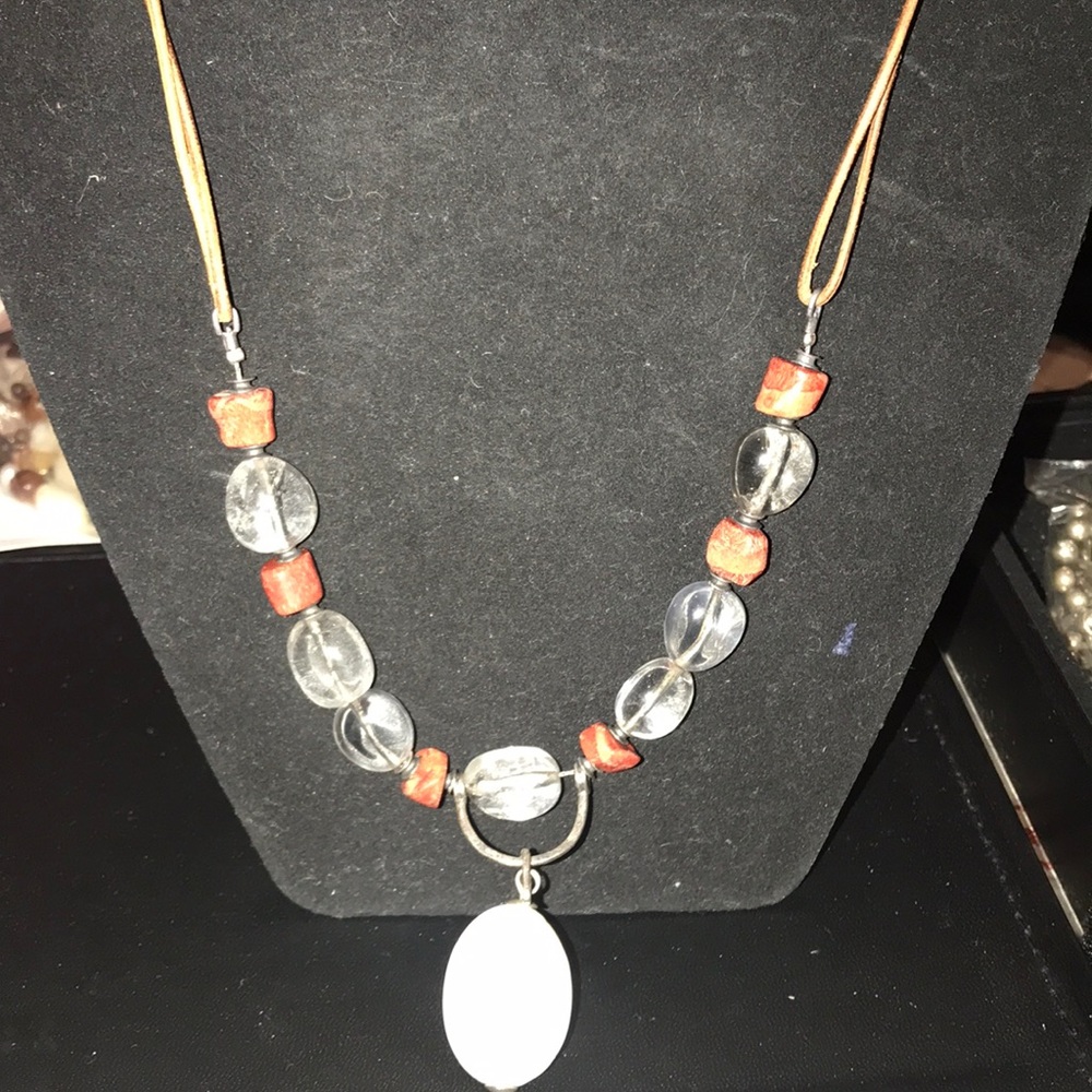 Aurastella red coral and howlite Necklace